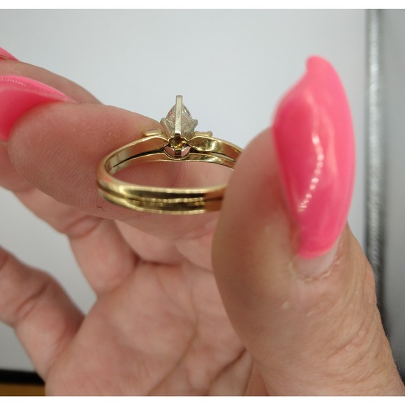 14kt Gold Marquise Diamond Engagement Ring - Picture 2 of 10